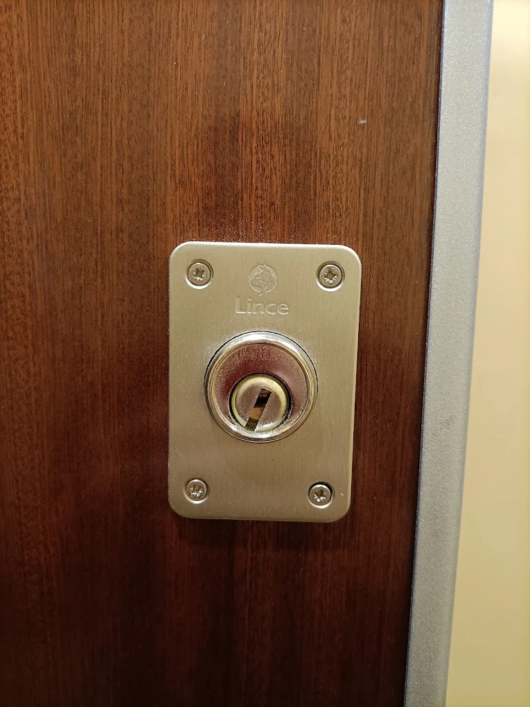 Escudo protector y bombín de seguridad Lince, clave para evitar una apertura de puerta forzada